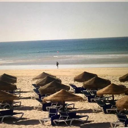 Villa de vacances 3 chambres et 6 couchages max. à proximité de mer à Praia Verde Algarve-2